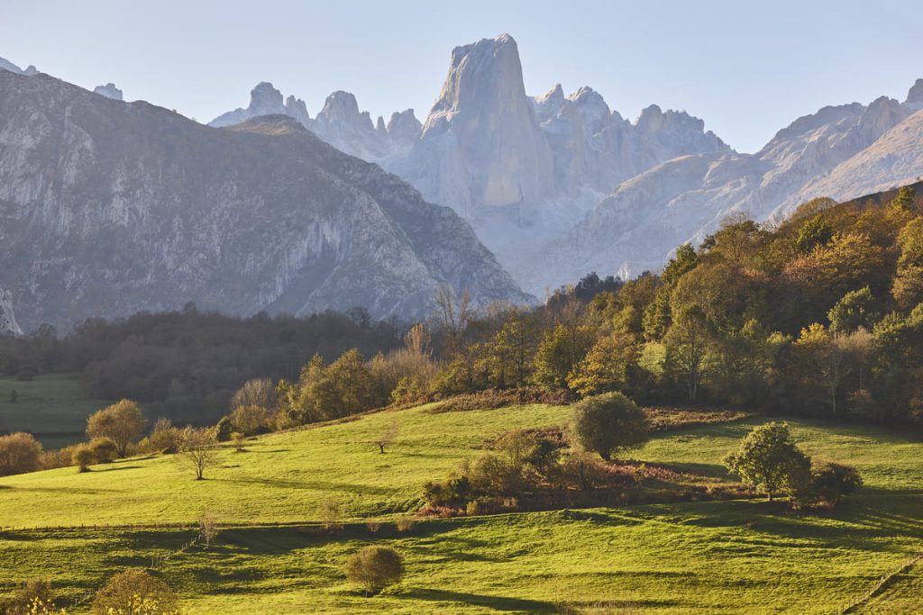 Desestacionalización de la Demanda de Alquiler Vacacional en Cantabria